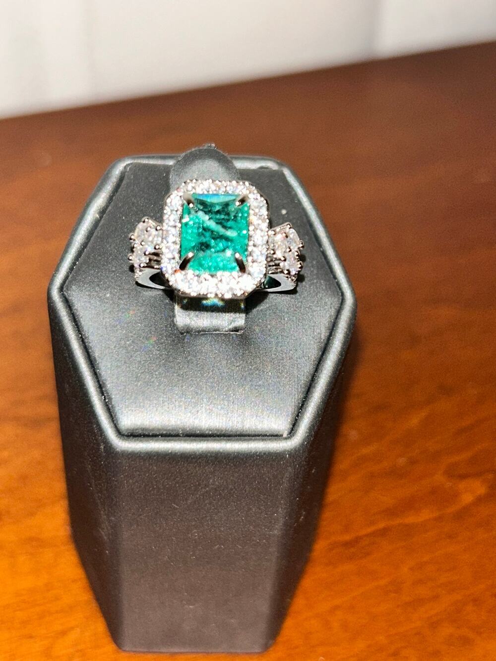 Vintage Paraiba Tourmaline Ring Size 6.5 Blue Green Gemstone Estate Jewelry